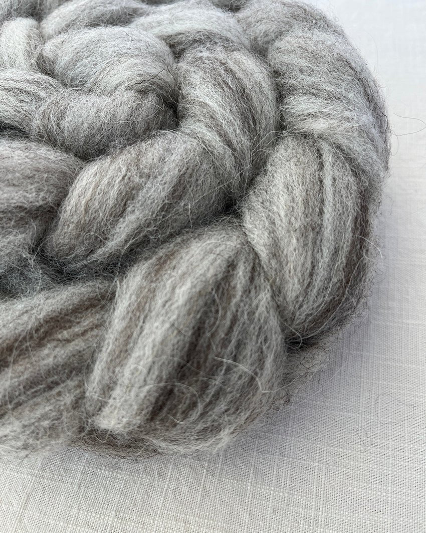 'Mist' British Wool Tops - Ginger Pink Yarns