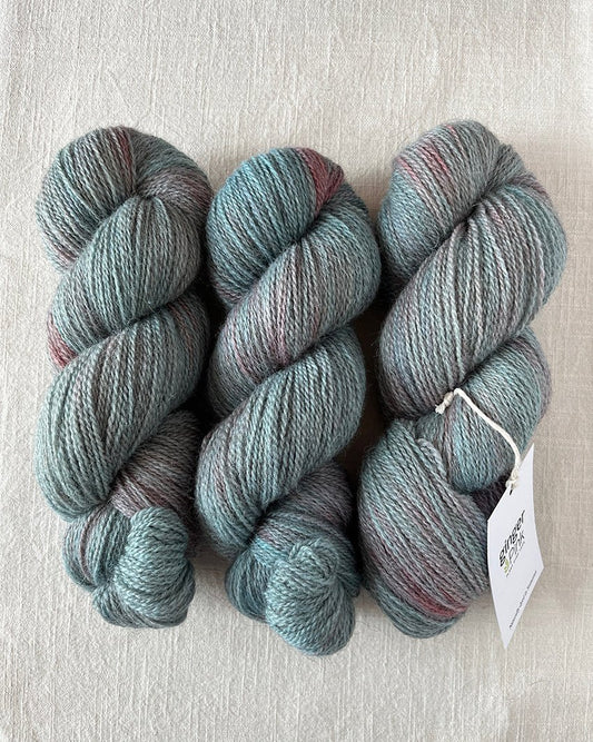 'Cloudburst' BFL/Shetland/Alpaca Blend 4ply - Ginger Pink Yarns
