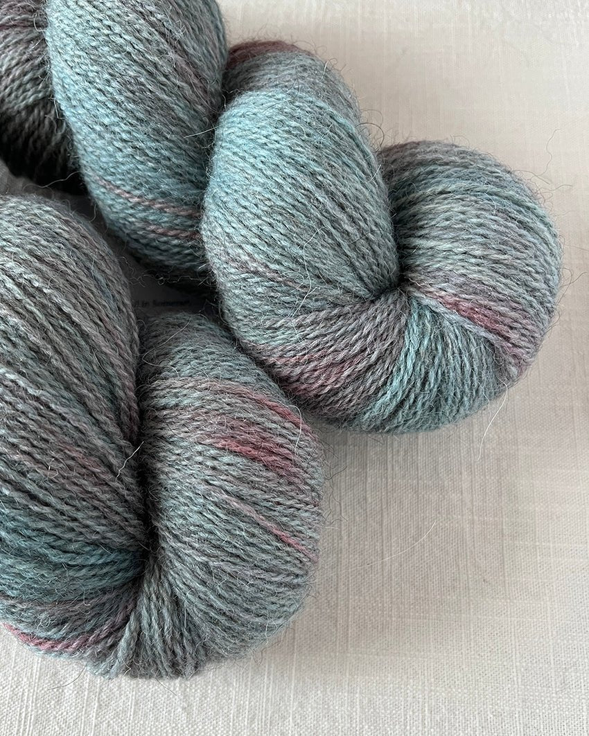 'Cloudburst' BFL/Shetland/Alpaca Blend 4ply - Ginger Pink Yarns