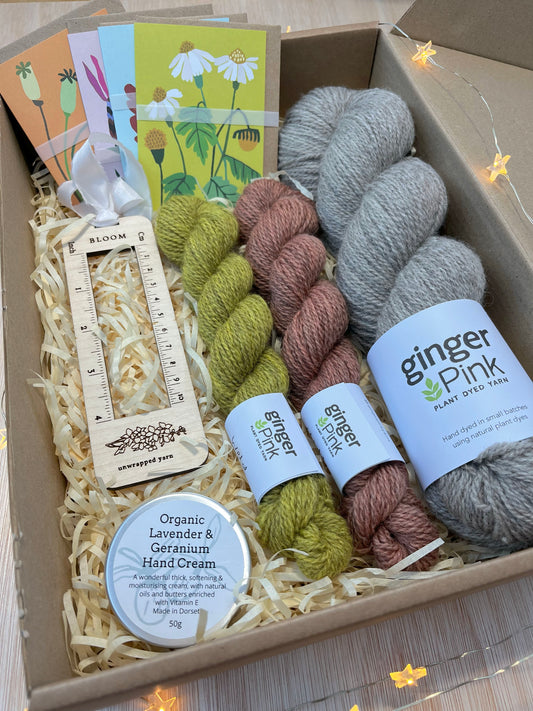 Ginger Pink Festive Gift Box