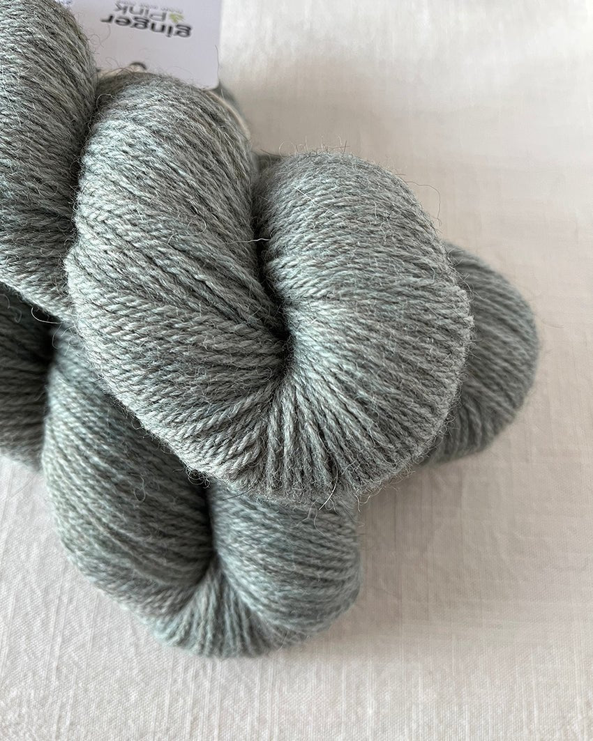 'Seaglass' BFL/Shetland/Alpaca Blend DK - Ginger Pink Yarns