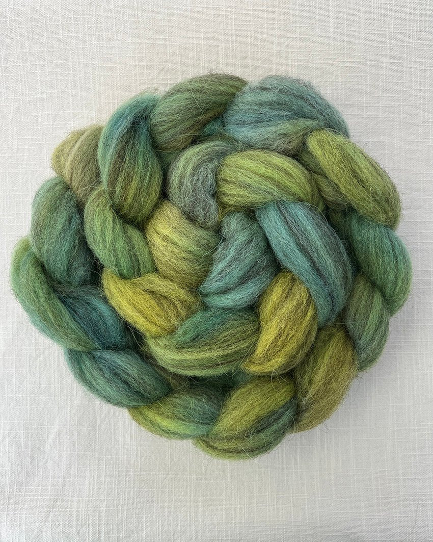 'Selkie' Naturally Dyed British Wool Tops - Ginger Pink Yarns